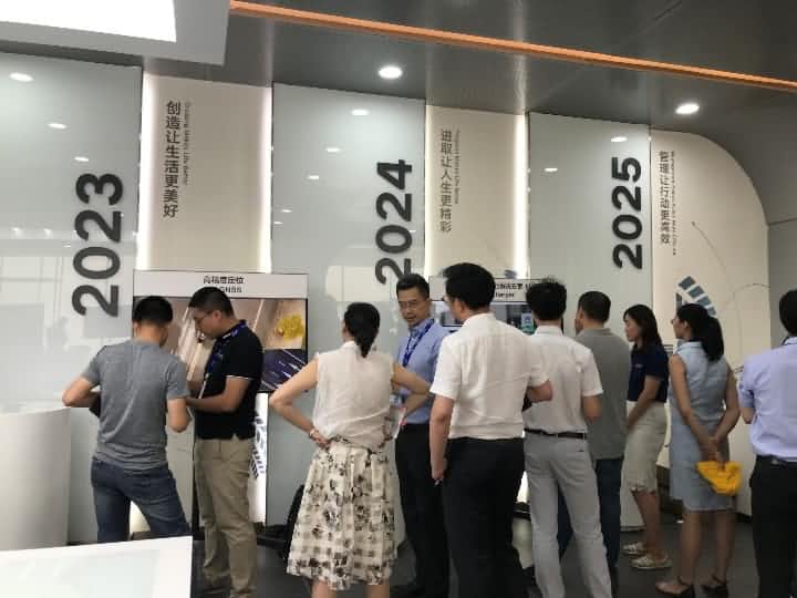 皇冠crown(中国)Tech Day走进一汽大众